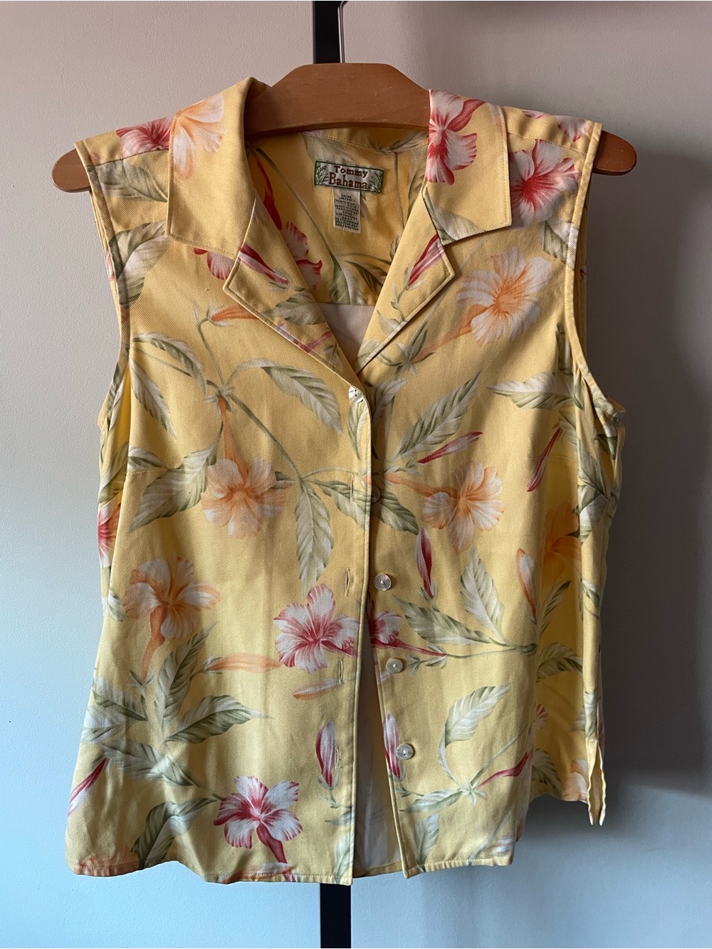 Tommy Bahama Silk Floral Sleeveless Button Up Shirt Yellow Medium